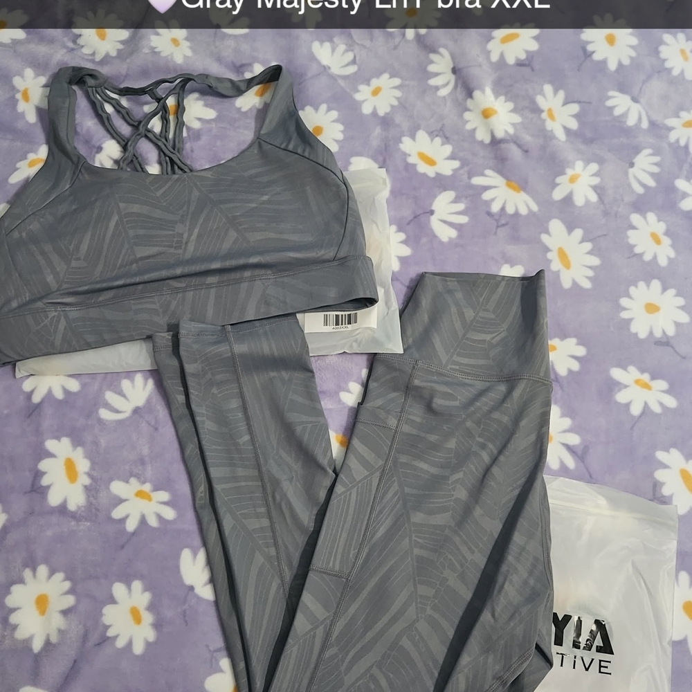 Zyia Grey Majesty Light N Tight Set